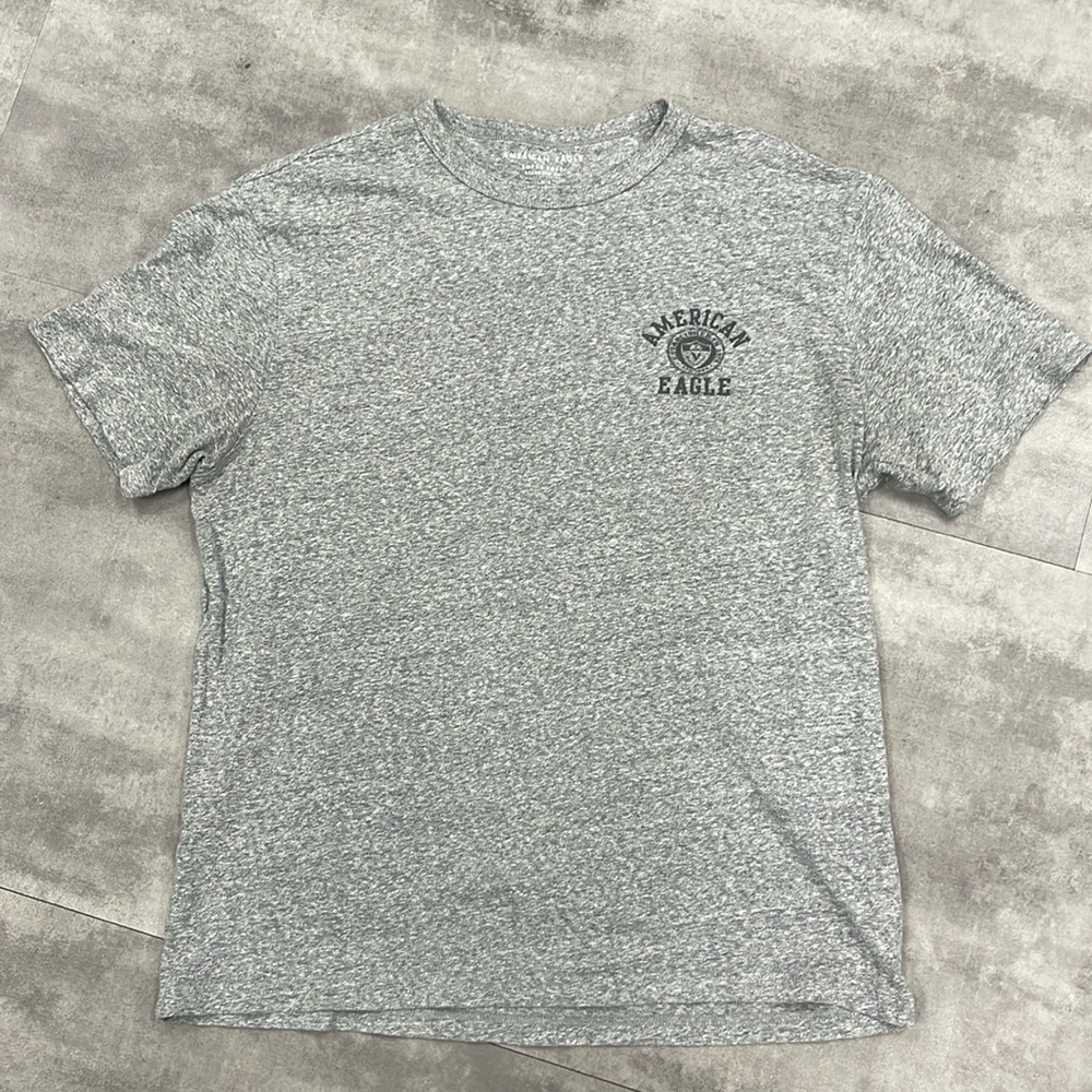 Large American Eagle men’s T-shirt